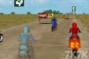 《沙地摩托车大赛》游戏画面2