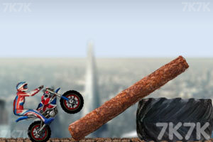 《摩托车挑战赛》游戏画面3
