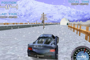 《冬日极限赛车》游戏画面1