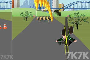 《双人自行车对战》游戏画面9
