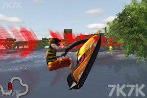 《3D极限摩托艇》游戏画面4