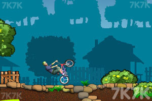 《自行车抬车把赛》游戏画面2