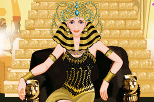 打扮埃及女王