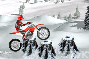《冰山雪地摩托车》游戏画面7