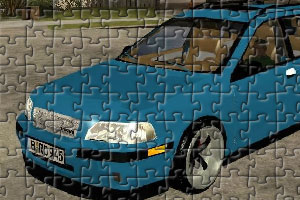 《蓝色轿车大拼图》游戏画面1