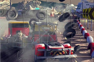 《赛场车祸》游戏画面1