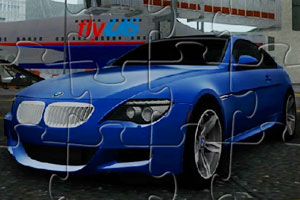 《宝马F13汽车拼图》游戏画面1
