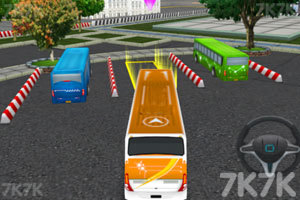 《3D巴士停车场2》游戏画面1