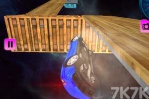 《太空汽车挑战赛》游戏画面4